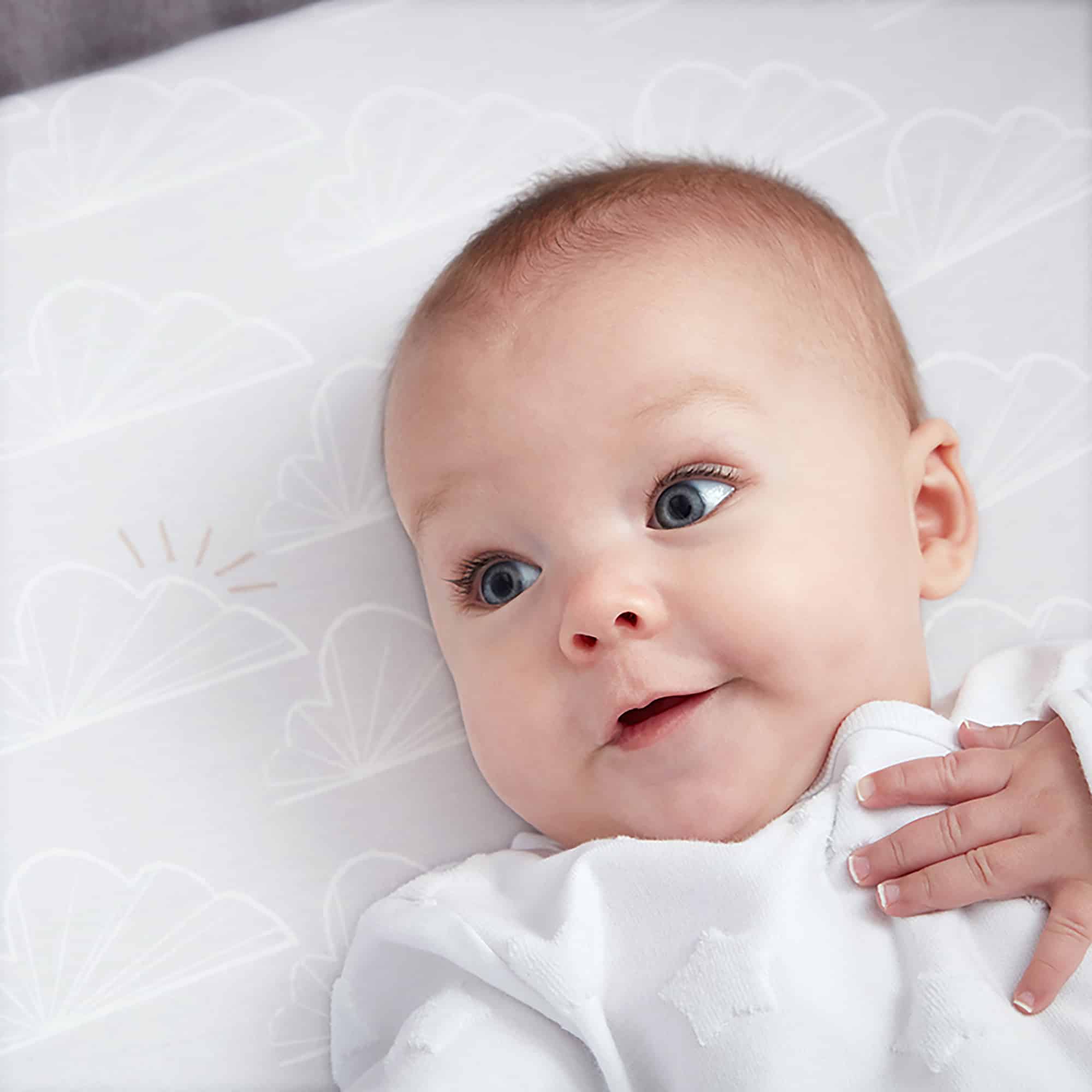 Baby On Beaba by Shnuggle Bedside Sleeper Infant Crib Bedding Set
