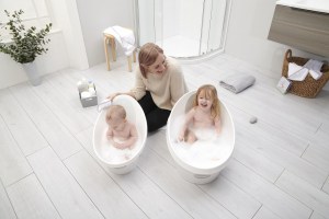 Shnuggle Toddler Bath Alongside Baby Bath